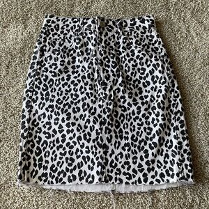 &Denim White and Black Leopard Print Jean Skirt